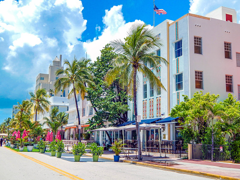 MIAMI BEACH